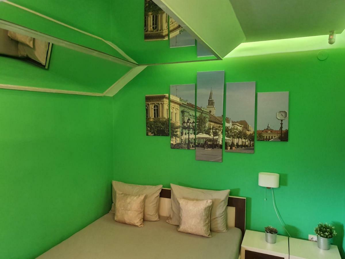 Oldbrick Pub Otel Sombor Dış mekan fotoğraf